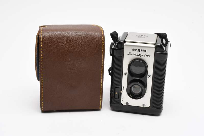 Argus 75 TLR Twin Lens Reflex 620 Film Camera w/Case, works | eBay