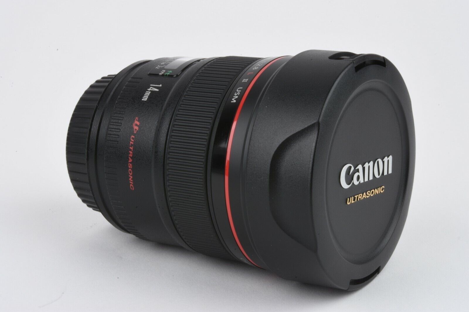 Canon EF 14mm f2.8L II USM Wide Angle Lens, Boxed, Pouch, Caps