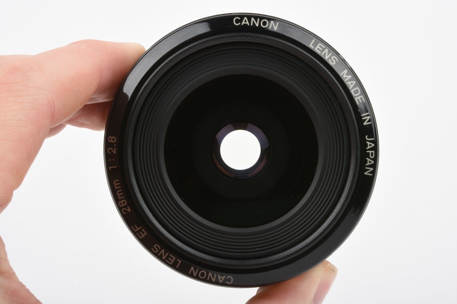 Canon EF 28mm f2.8 Wide Angle AF Lens, Very Clean and Sharp, Caps