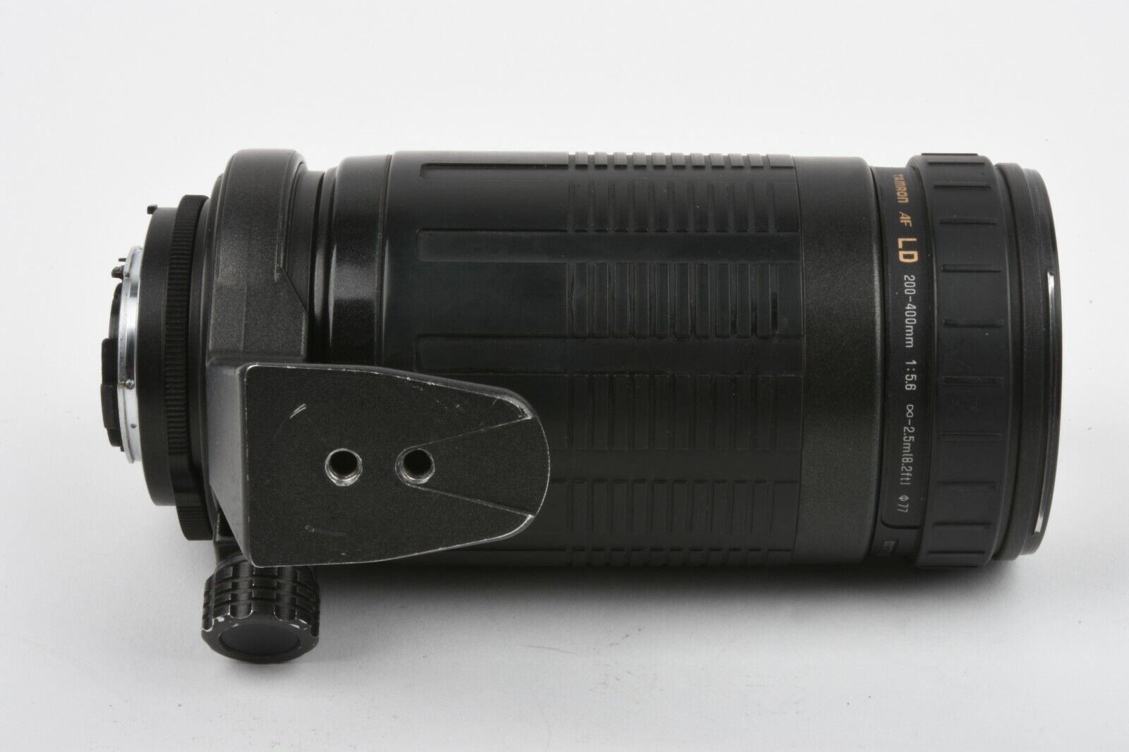 Tamron 175D AF LD 200-400mm F5.6 Lens Nikon F Mount, hood + caps +