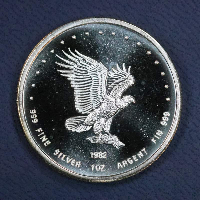 FAO 1982年 銀製記念 1982 Monex Silver Eagle 1 oz .999 fine Silver Round Coin | eBay