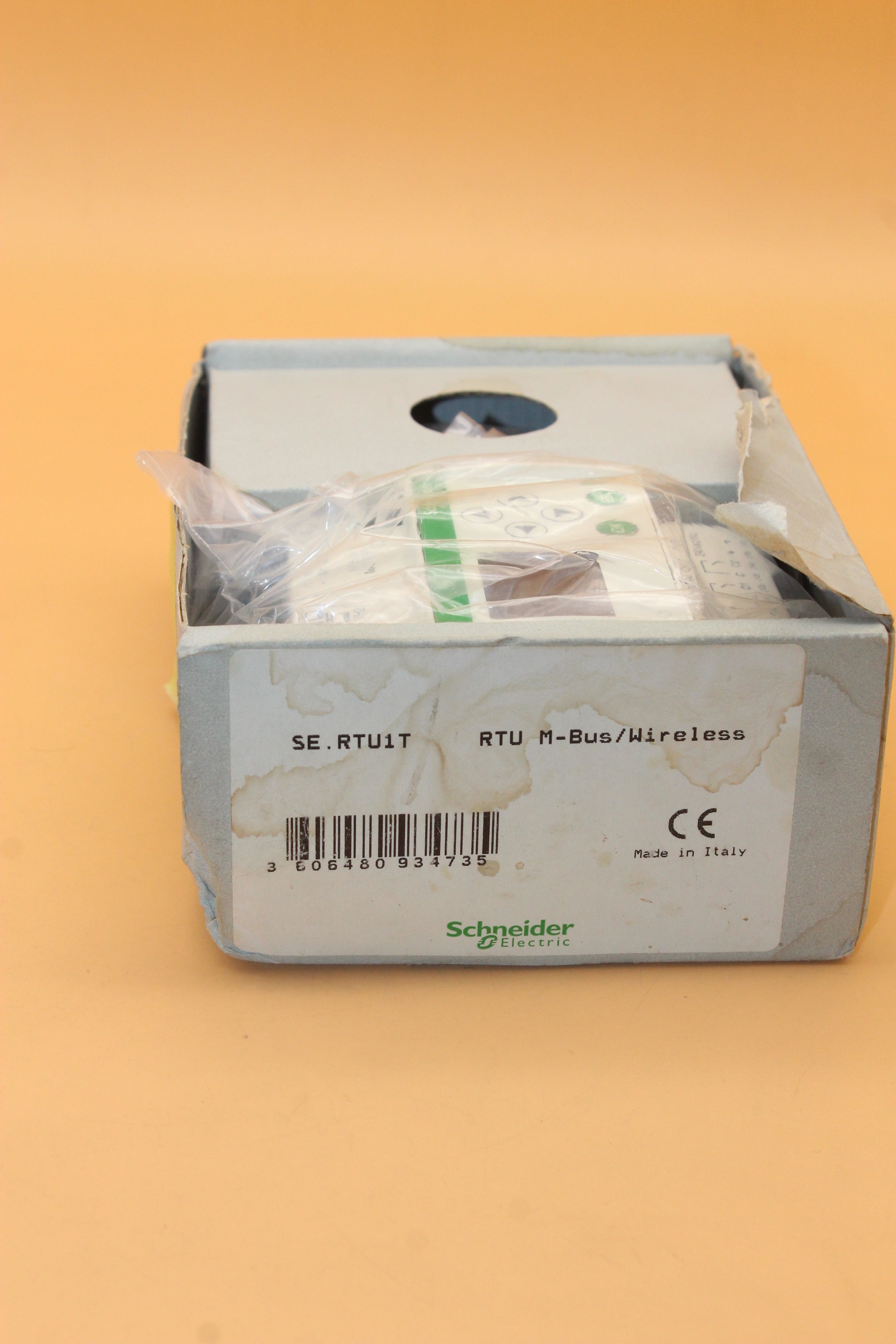 NEW | Schneider Electric | SE.RTU1T |