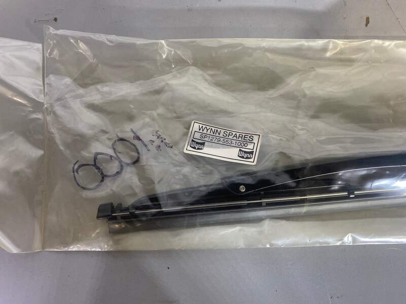Vintage Gun Scopes — Weaver Qwik Point S-1. New in Box.