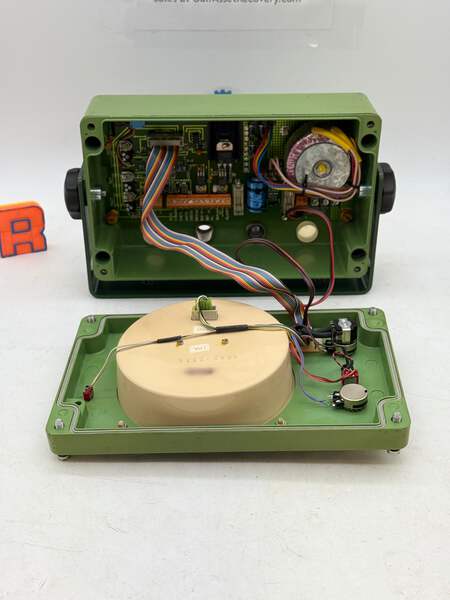 半額SALE★ RZ-8082 DeHart Zeeland Radio Swing Mounting w/ ROTI Meter 邦楽