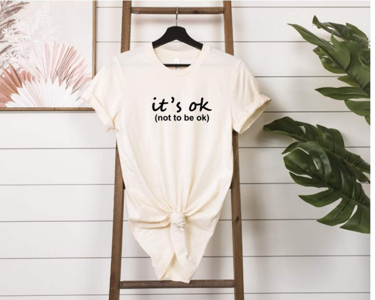 Camiseta It's OK TO NOT BE OK - Imagen 14 de 16