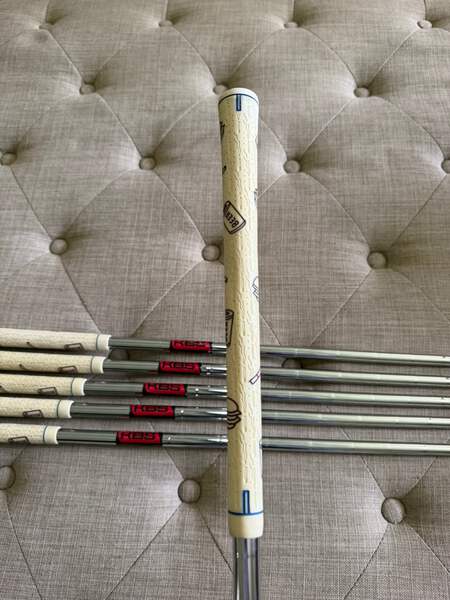 Titleist 716 T-MB Iron Set 5-PW KBS Tour V Stiff Flex Standard