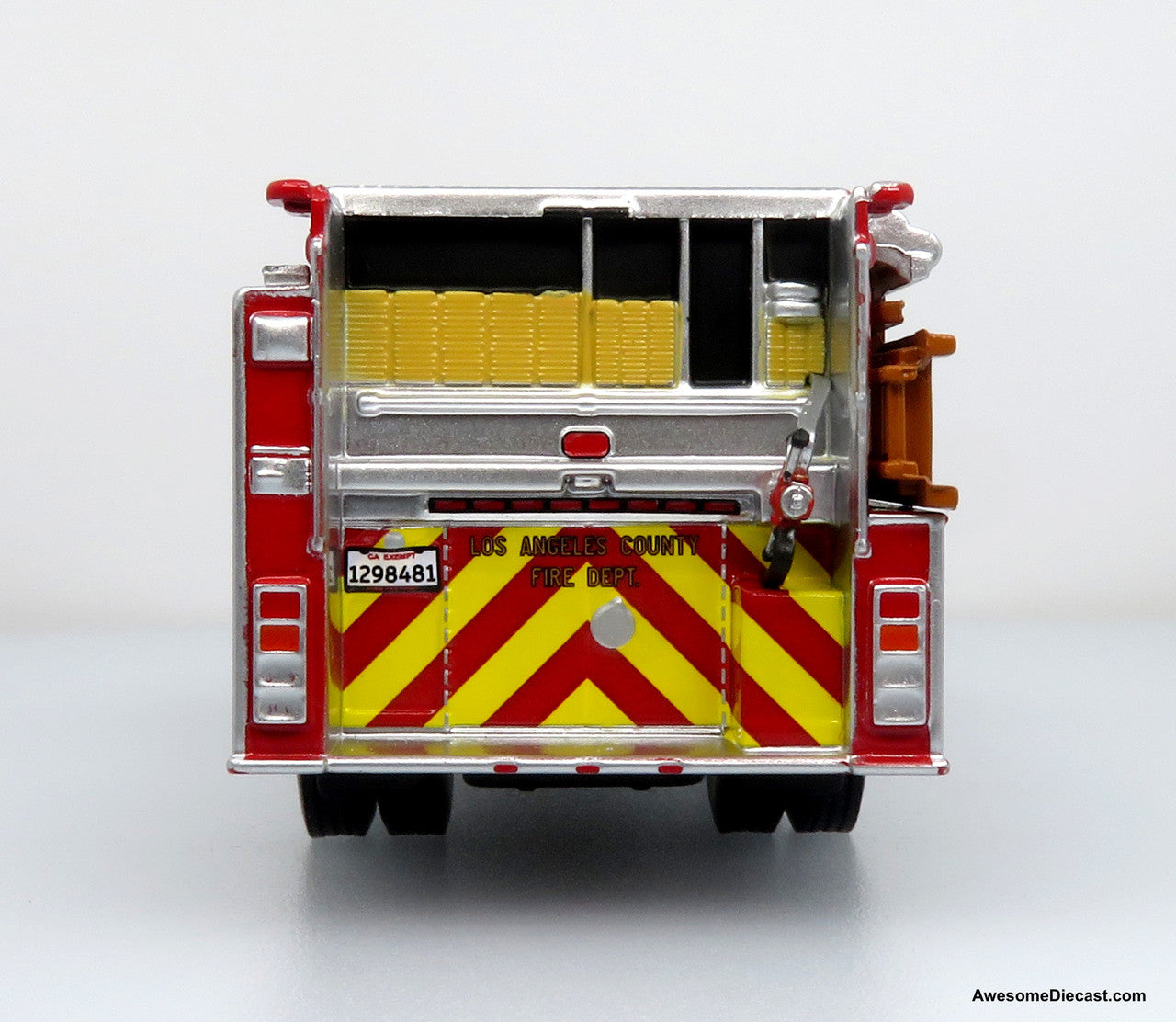 Iconic Replicas 1/64 KME Predator Fire Engine LACFD - No