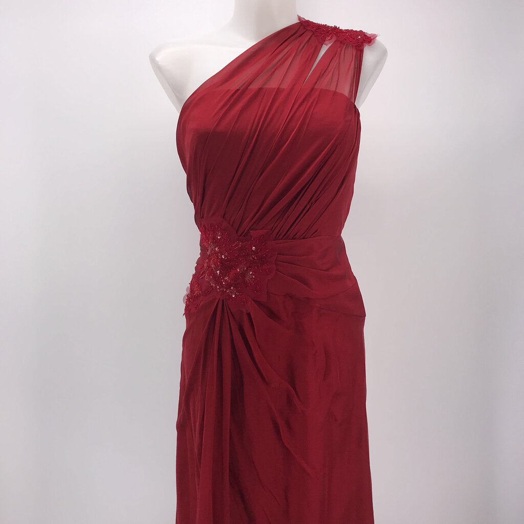 carmen marc valvo red gown