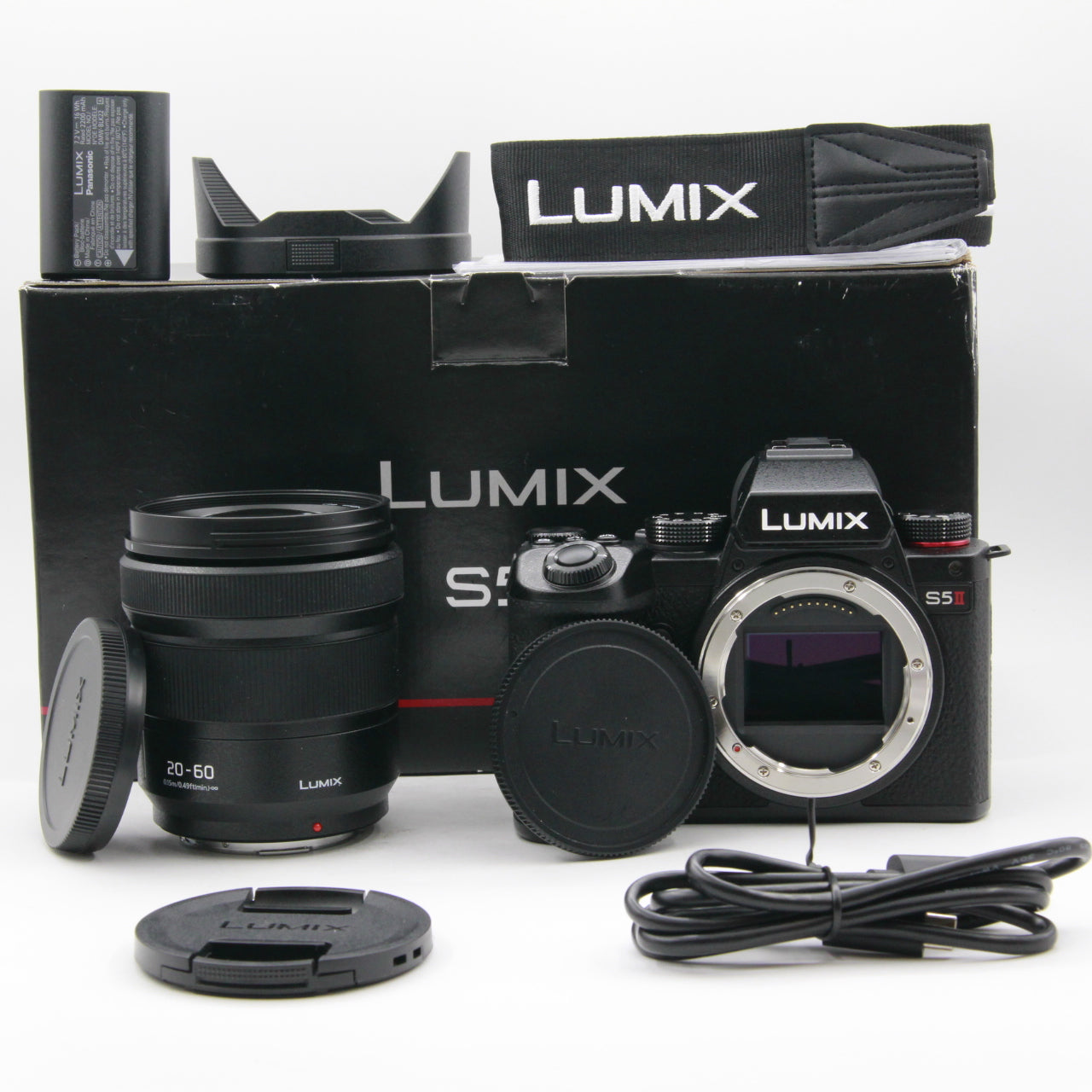LUMIX S5 II 本体 箱付き Lumix S5 with 20-60mm 📌barely used, carton and receipt