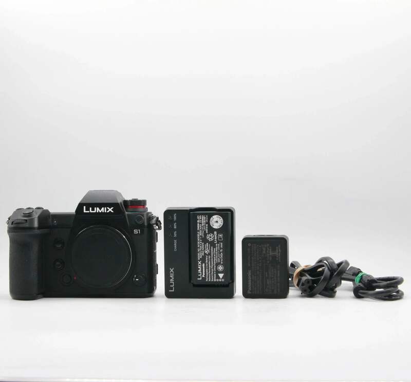 Panasonic LUMIX S1R ボディ 美品 USED * Panasonic Lumix S1 Digital Mirrorless Camera (Body Only