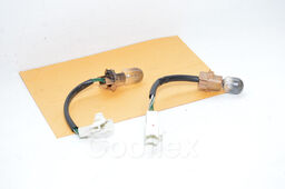 🔴🔴 01-05 Lexus Is300 Rear Turn Signal Light Bulb w/Pig Tails 90981-15021 Oem U