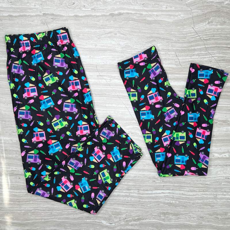 【 24  】 Summer Time Treats - Ice Cream Truck Print Soft Capri Leggings