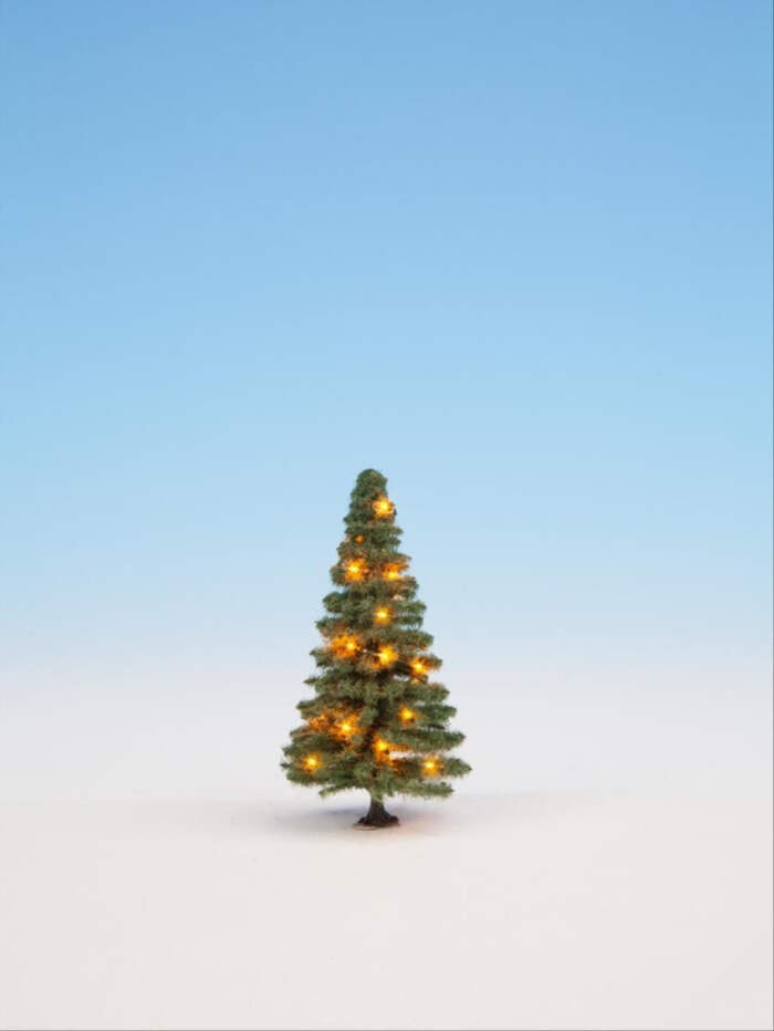 00 gauge christmas tree