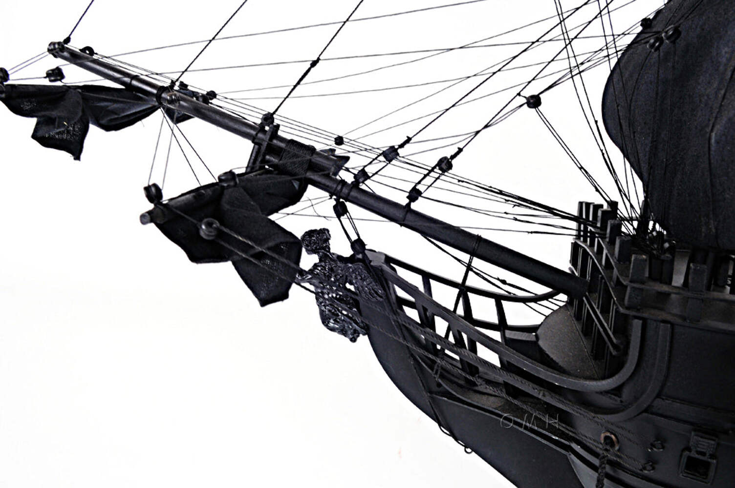 Old Modern Handicrafts® - Black Pearl Pirate Ship - Picture 12 of 14