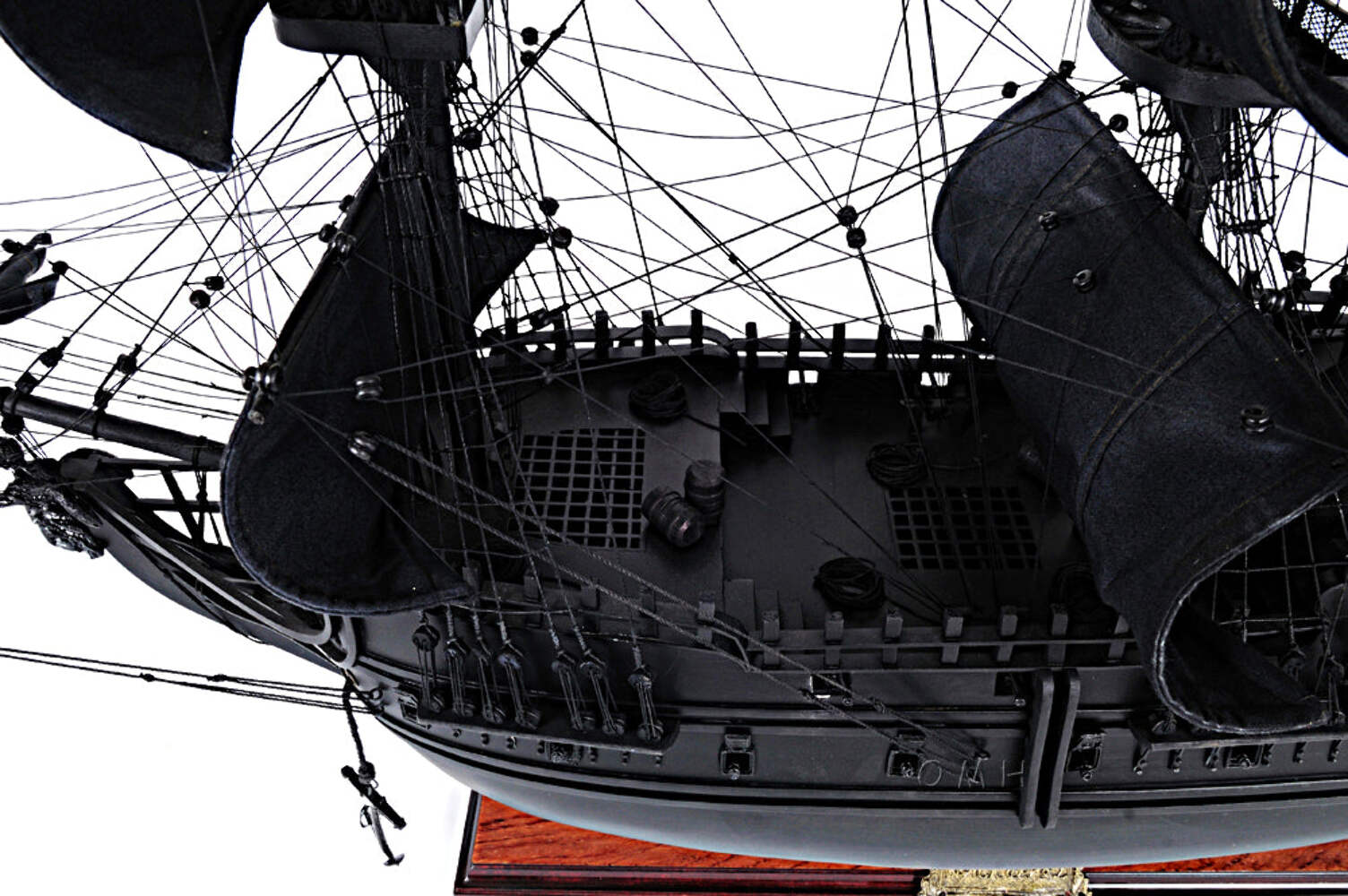 Old Modern Handicrafts® - Black Pearl Pirate Ship - Picture 10 of 14