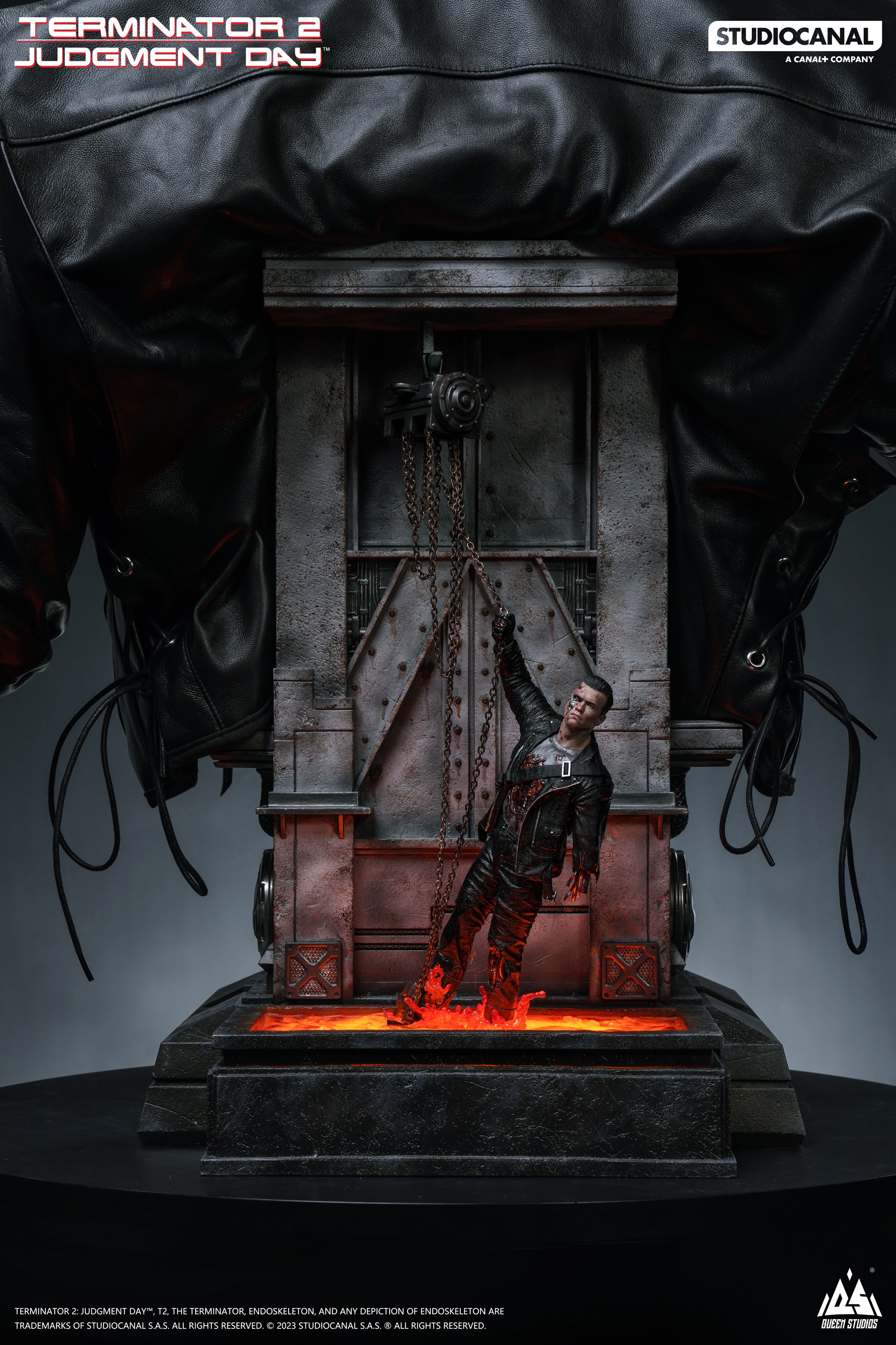 Terminator 2 Judgment Day T-800 バストフィギュア Terminator 2: Judgement Day T-800 Terminator Light-Up Bust