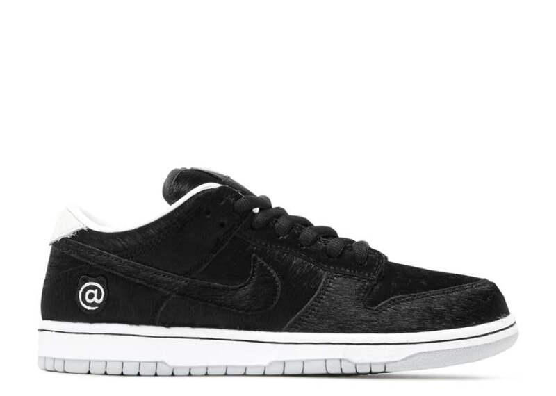 MEDICOM TOY - NIKE SB 2020 BLACK 100％ & 400％ Nike SB Dunk Low Medicom Toy (2020) | eBay