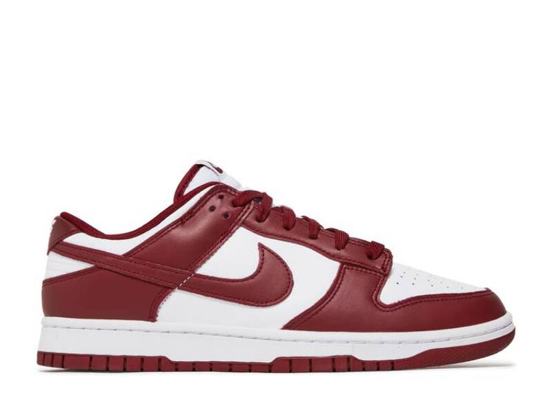 Nike Dunk Low Team Red 2022 ナイキ ダンク ロー チームレッド 2025年 1/1 発売】NIKE DUNK LOW “St.John's/White/University