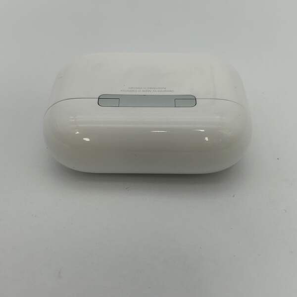 Apple AirPods Pro 3rd Gen with MagSafe Charging Case A3064 A3063