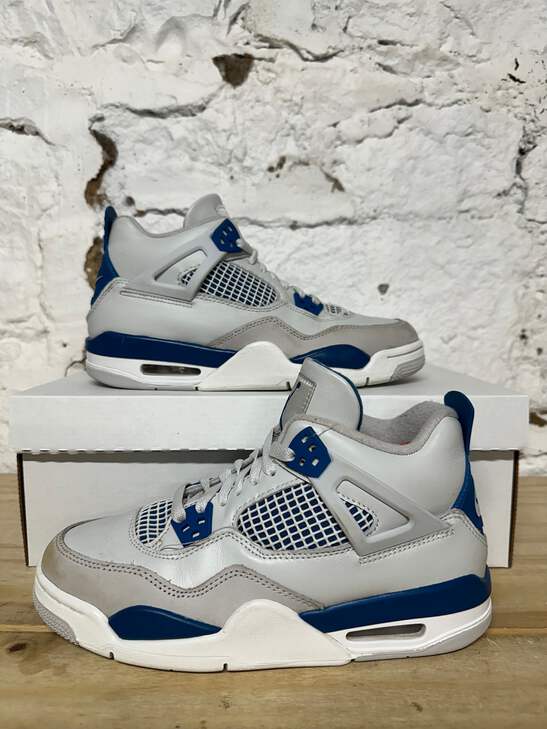 Air Jordan 4 Retro “Military Blue” GS Size 6.5Y Pre-owned Sneakers