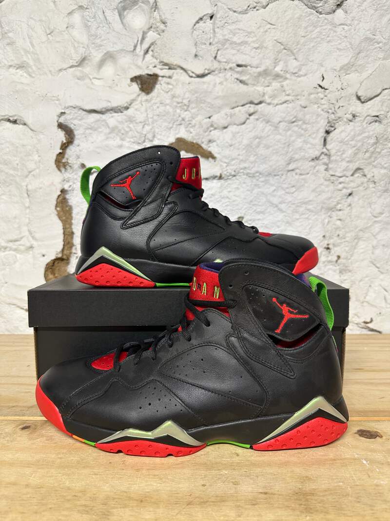 シューズ(男性用) AIR JORDAN 7 Retro \