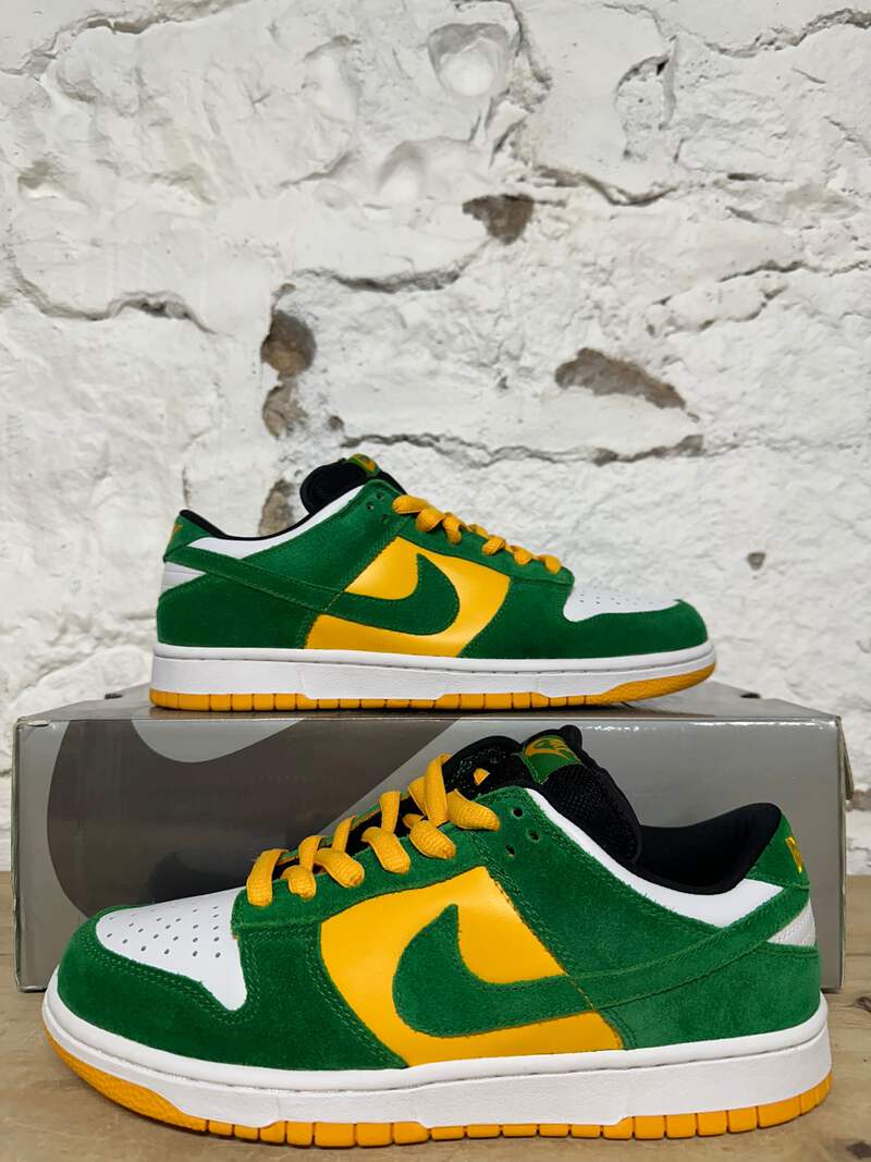 Nike SB Dunk Low 'Buck' Men's Size 9 BRAND NEW Sneakers 304292-132 Nike SB Dunk Low 'Buck' Men's Size 9 BRAND NEW Sneakers 304292-132