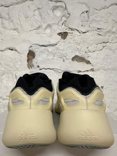 Adidas Yeezy 700 V3 'Azael' Men's Size 14 Pre-owned Sneakers
