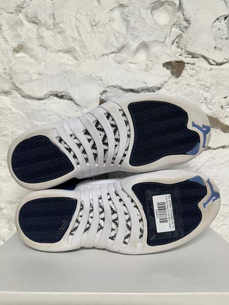 Air Jordan 12 Retro 'Indigo' Men's Size 10 Pre-owned Sneakers