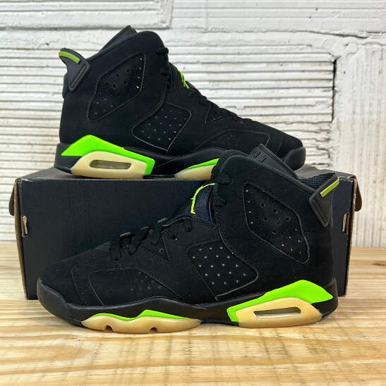NIKE AIR JORDAN 6 RETRO ブラック ライムグリーン Air Jordan 6 Electric Green Sz 5.5Y | eBay