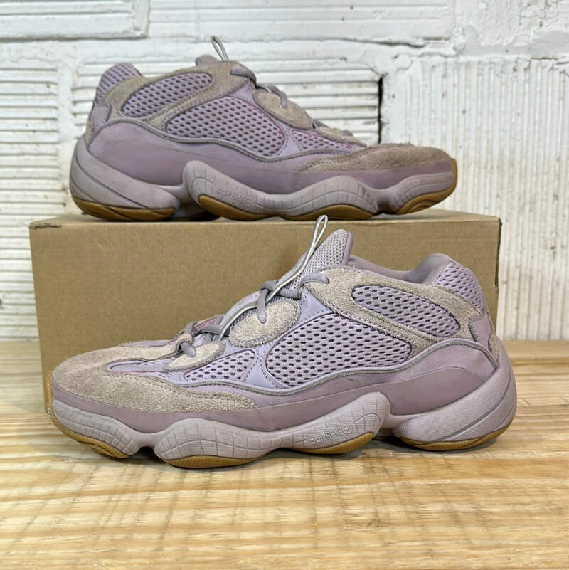 tkさん専用　　NIKE adidas イージー500　yeezy Adidas Yeezy 500 Soft Vision Men's Size 8.5 Pre-owned Sneakers