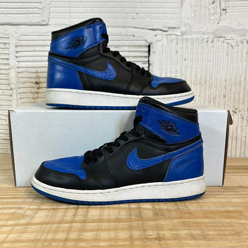 Air Jordan 1 High 'Royal' GS Size 6Y Pre-owned Sneakers 575441-007