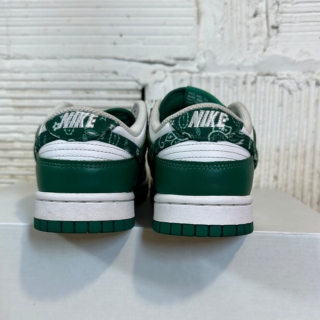 Nike Dunk Low Green Paisley Sz 5.5 (7W) | eBay