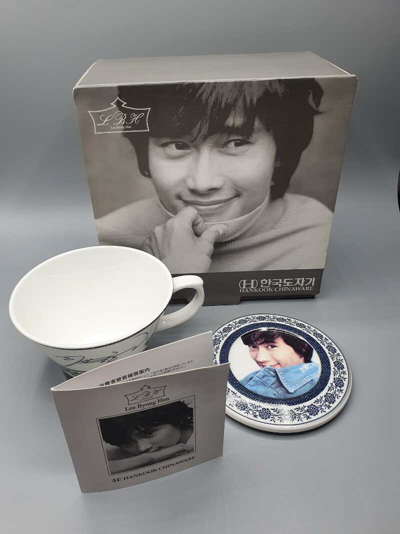 LEE BYUNG HUN コラージュフレーム 898.png?width=800&etag=