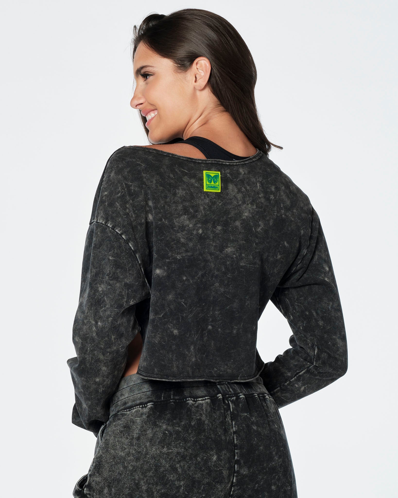 Zumba Transform Crop Sweatshirt - Bold Black Z1T000461 | eBay