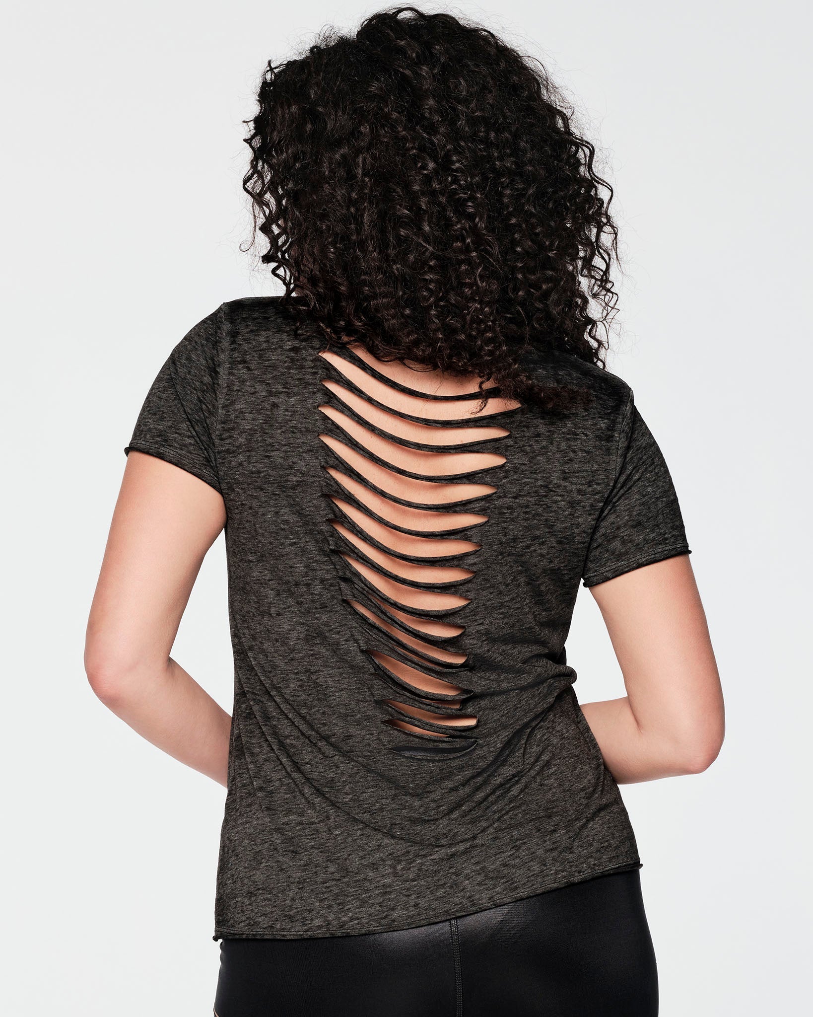 【正規品・新品】Mサイズ★ZUMBA・ズンバ★ Fired Up Slashed Back Top 3320.png?width=800&etag=