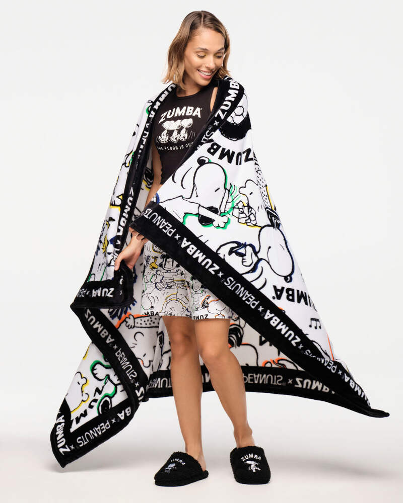 ★国内発送 ズンバ Zumba X Peanuts Blanket Wear It Out White Zumba X Peanuts Blanket - Wear It Out White Z0A000148 | eBay