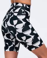 新品 大人気商品  Zumba Black/White - Shorts Biker Long Waisted High Haus 美容液
