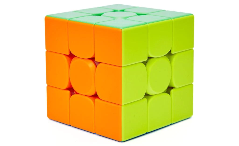 Cube Magique Magnetique 3x3x3, Swift Block 355s Speed Cube Original avec 48  Aimants & 5 Niveaux de Réglage Elasticité & IPG en Forme d'Aile & Brevet  Cabines Magnétiques pour Enfants Adultes 