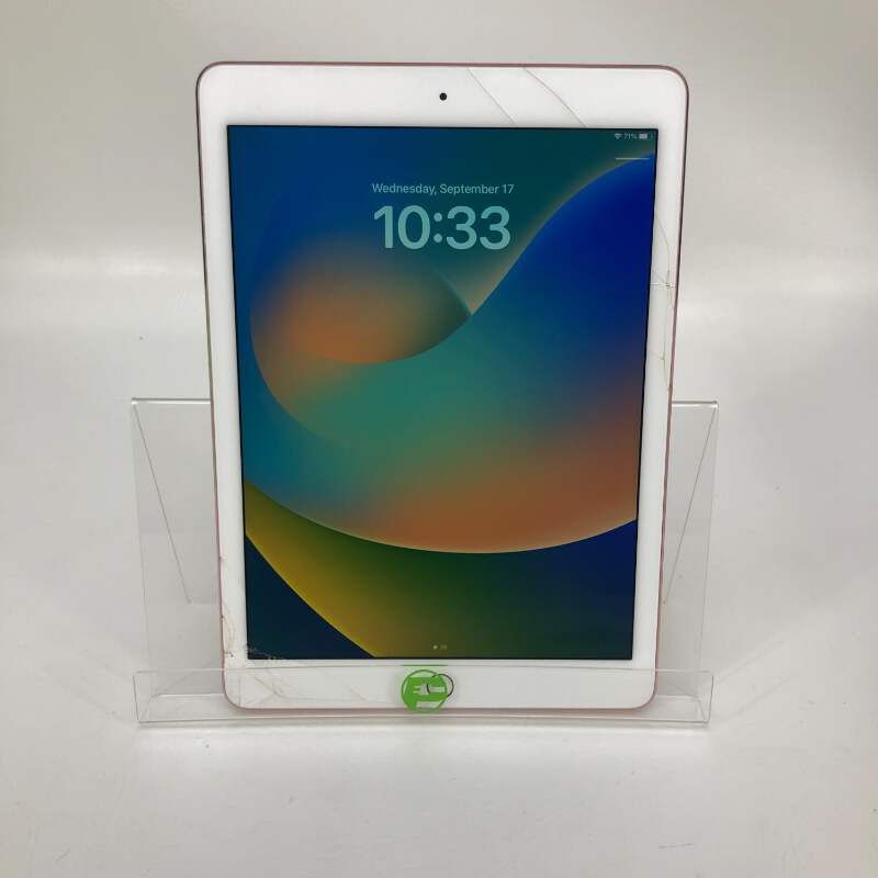 Broken- WiFi Only Apple iPad Pro 9.7 Broken- WiFi Only Apple iPad Pro 9.7