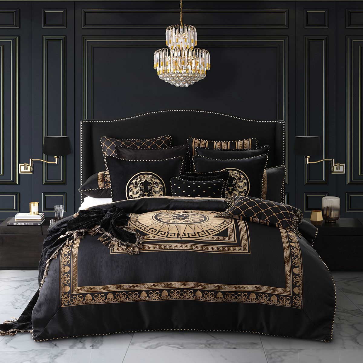 doona black and gold