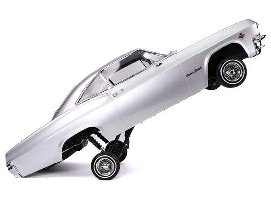 Redcat Racing 1/10th 1965 Chevrolet Impala Hopping Lowrider Silver