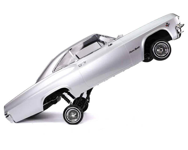 Redcat Racing 1/10th 1965 Chevrolet Impala Hopping Lowrider Silver