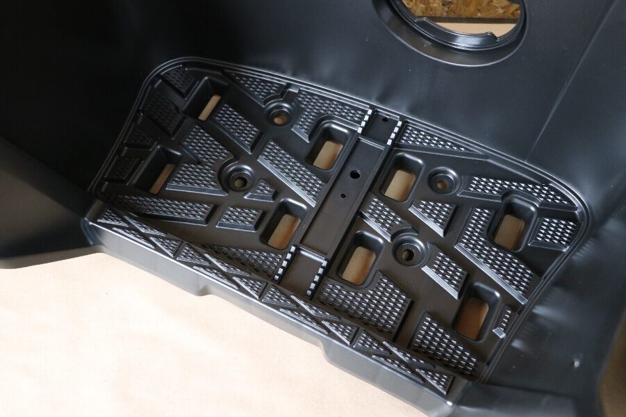 2 x OEM Floorboard footrest footwell guards L+R Yamaha Kodiak