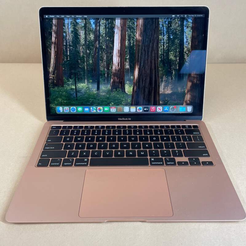 Apple MacBookAir 2020ローズゴールド8GB 256GB箱付 ROSE GOLD Apple MacBook Air 13 Inch 8-CORE I3 2020 Retina