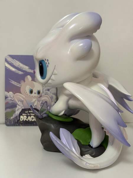 Light Fury (Secret) - Popmart The Monsters Labubu - How to Train