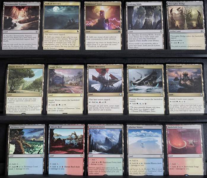 unique mtg commander decks -Set of 4- Commander Decks FINAL FANTASY FIN MTG