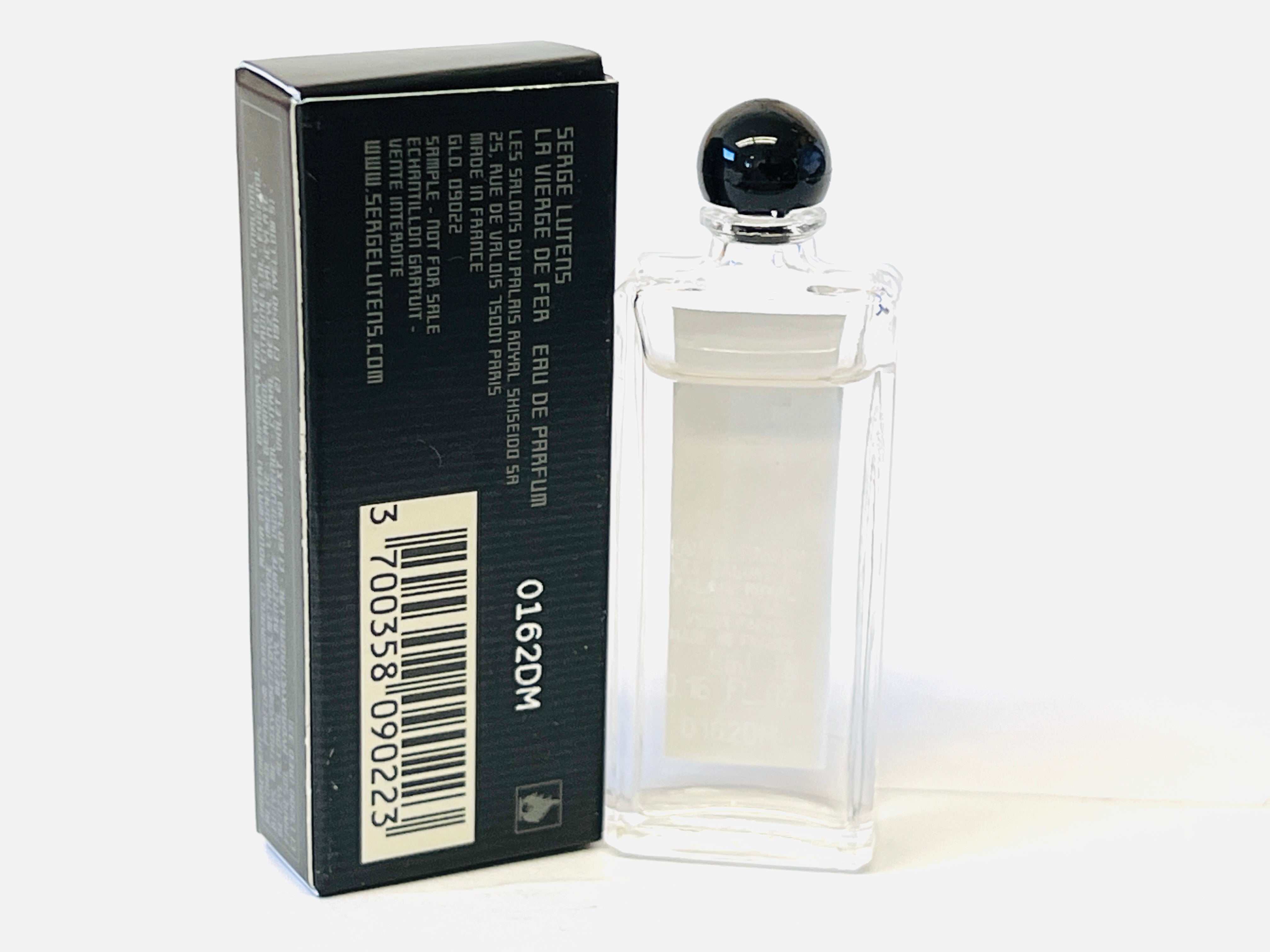 [正規品] SERGE LUTENS La vierge de fer 50ml La Vierge de Fer by Serge Lutens 50 ml/1.6 oz Eau de Parfum