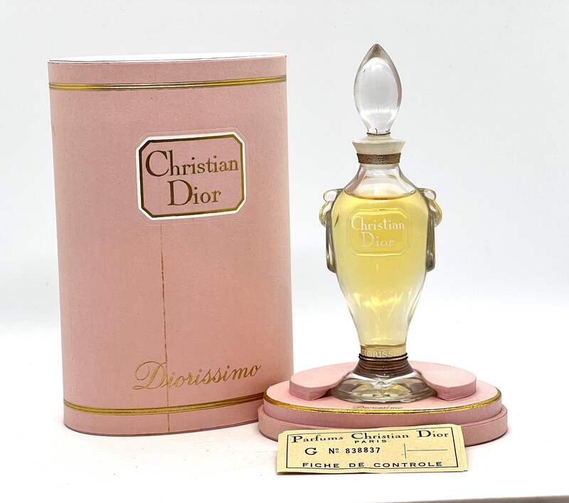 クリスチャンディオール　ディオリッシモ　Diorissimo 6493.png?width=800&etag=