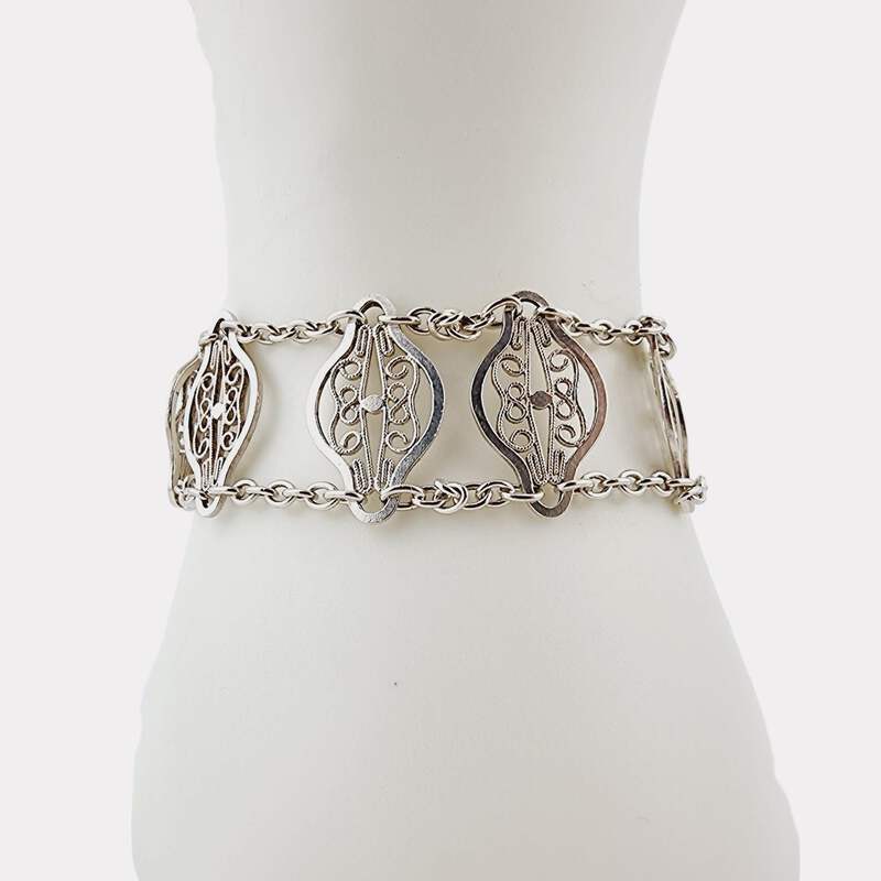 Vintage-Silber-Filigranarmband | Handgearbeitetes Scrollwerk-Design | Retro-Juwe