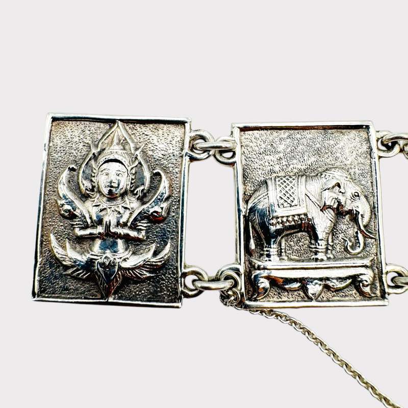 Vintage Siam Silber-Panel-Armband mit mythologischen Figuren und Elefanten